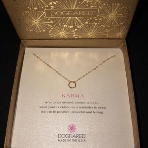 🆕⚜️DOGEARD - KARMA Necklace in Box Gold